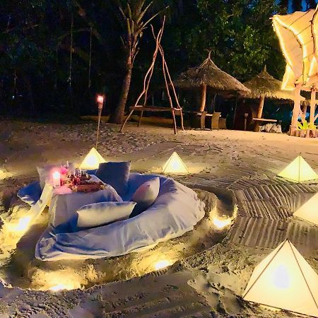 Отель Thari Fushi Luxury Maldivian Experience Thinadhoo  Экстерьер фото